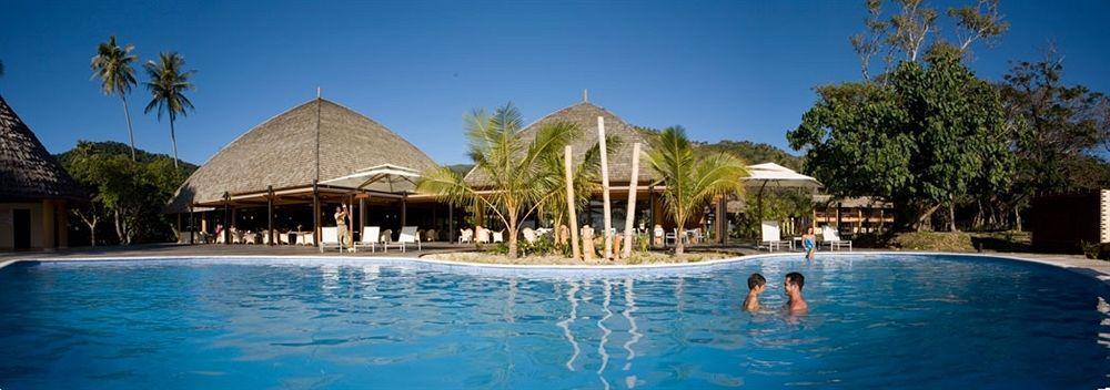 Hotel Tieti Poindimie Bagian luar foto